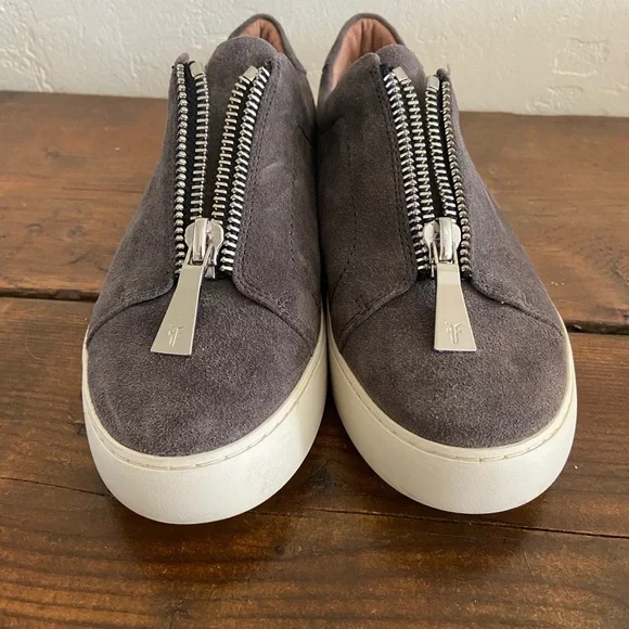 Frye Lena Zipper Sneaker - 8.5 - Picture 3 of 4